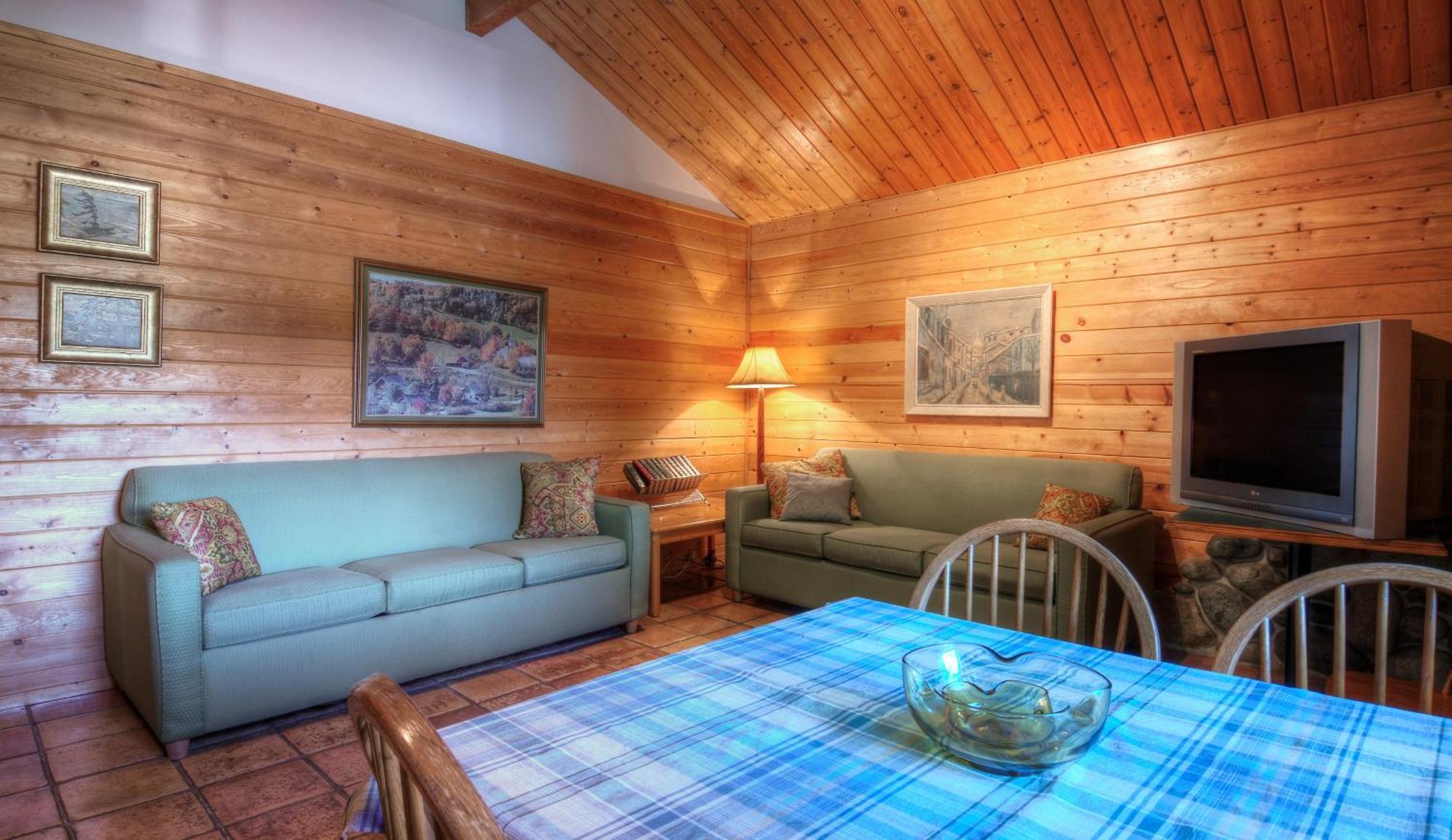 Heriot Bay Inn Bagian luar foto